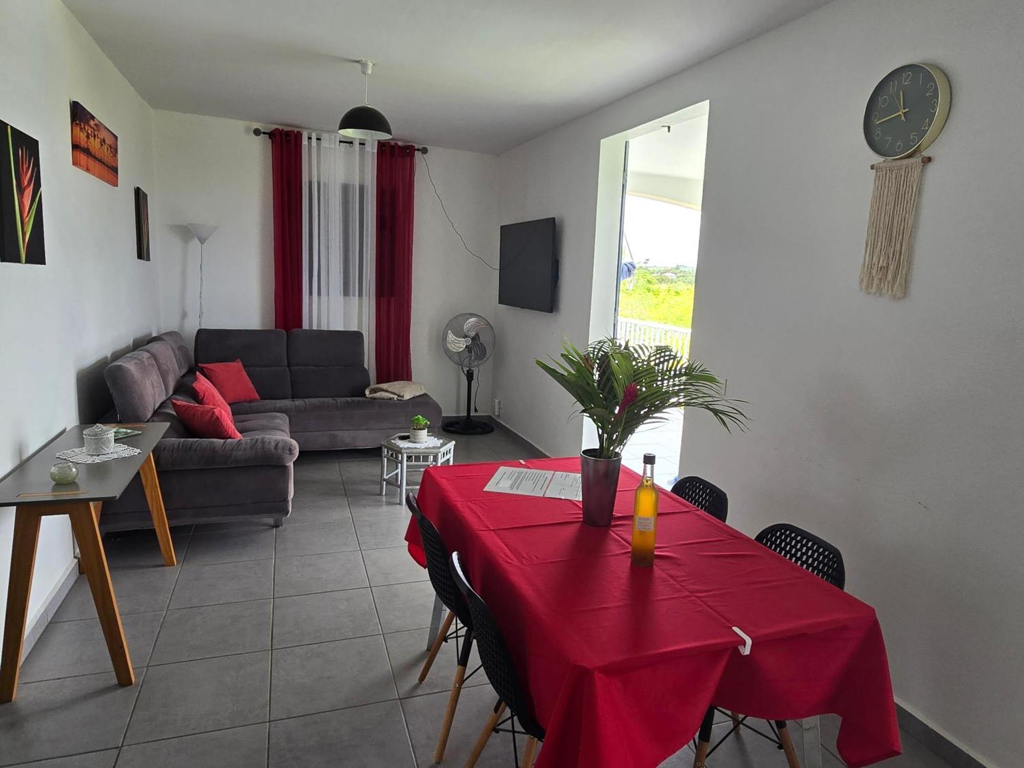 Maison Laurencia - Appartement De L'Etage Sainte-Anne  Exteriör bild